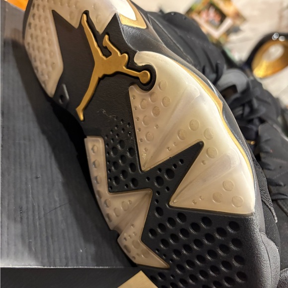 Air Jordan 6 Black and Gold Sneakers with box - Picture 5 of 7